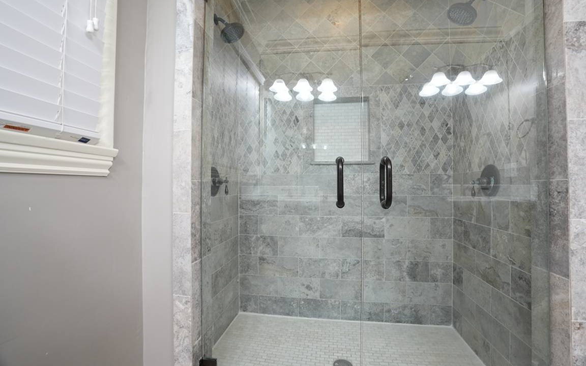 Photo of Bathroom in Northwest Anaheim