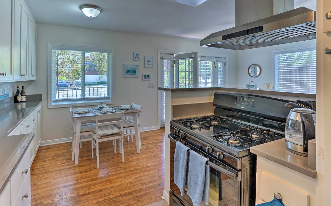 Photo of Kitchen in Laguna Beach