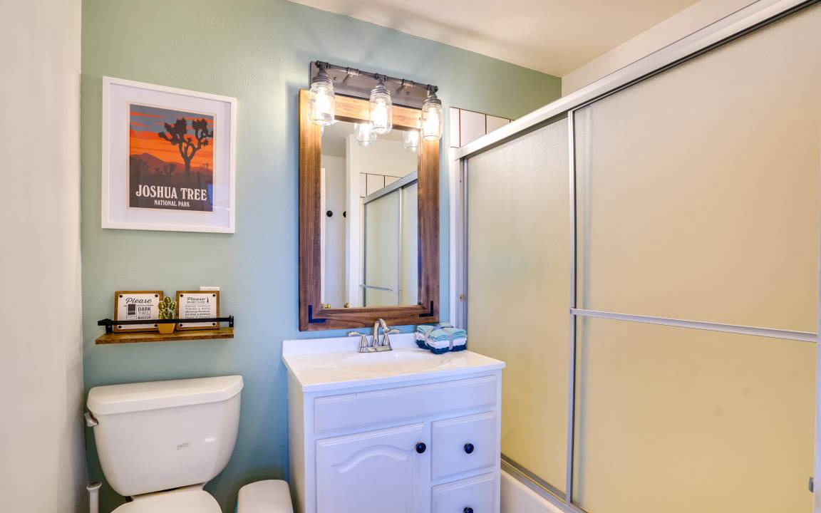 Photo of Bathroom in Landers