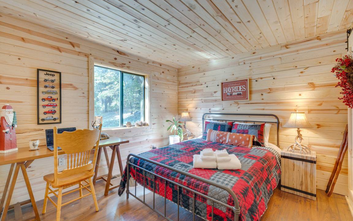 Photo of Bedroom in Croft