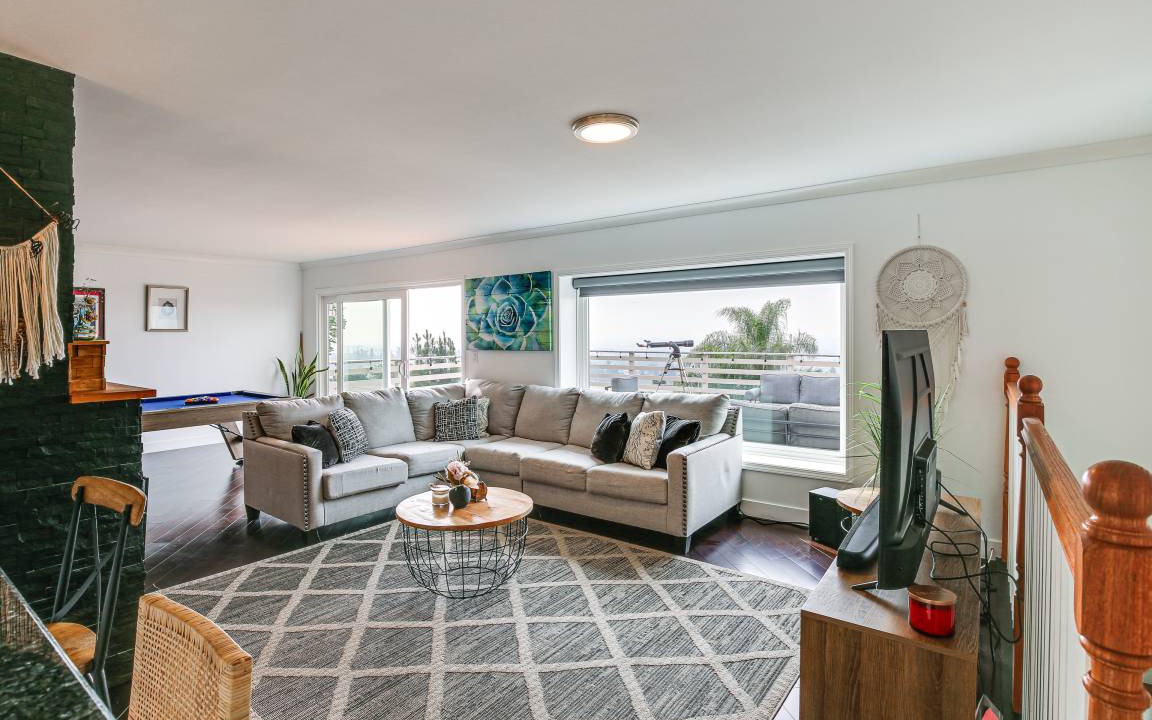 Photo of Livingroom in Whittier