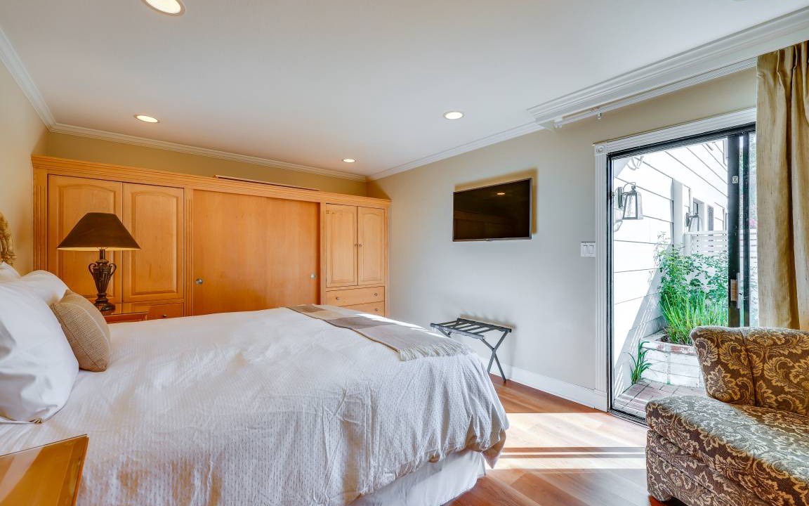Photo of Bedroom in Napa