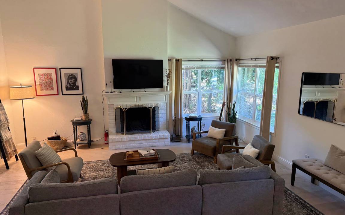 Photo of Livingroom in Santa Rosa