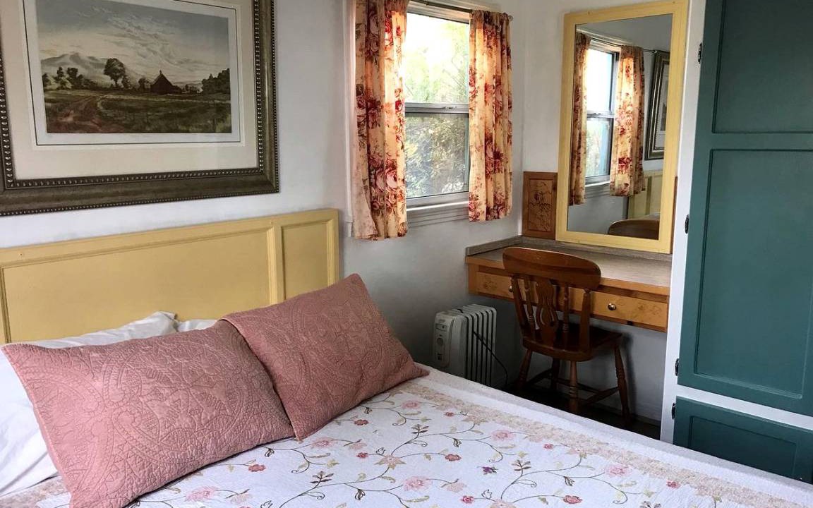 Photo of Bedroom in Kernville