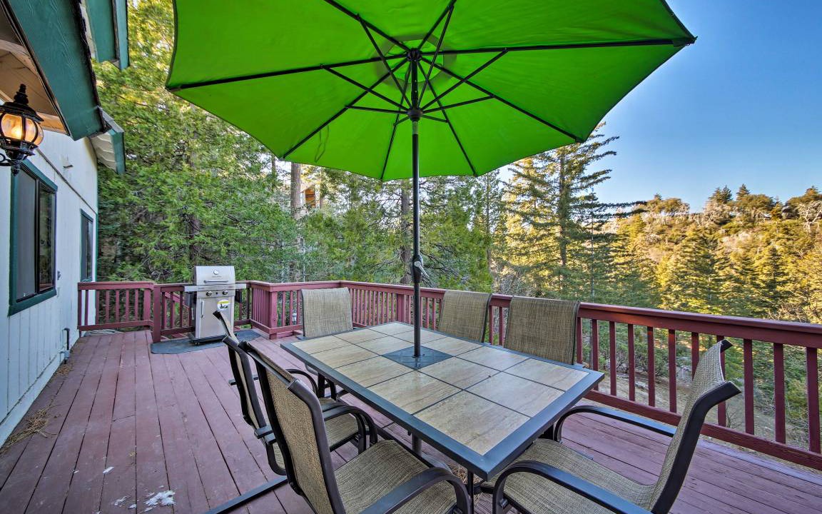 Photo of Patio Balcony in Lake Arrowhead