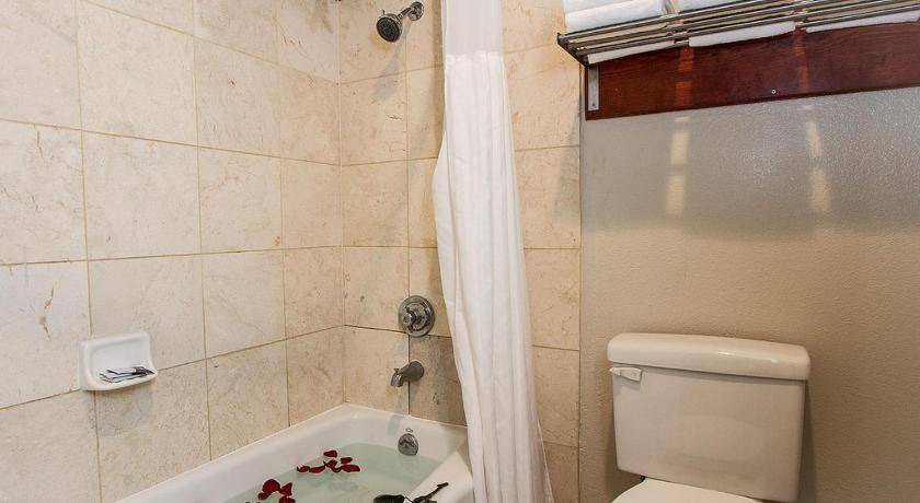 Photo of Bathroom in Granada Hills North