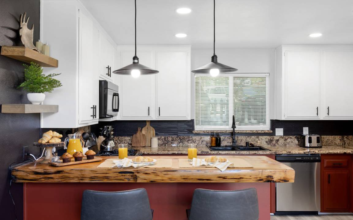 Photo of Kitchen in Crestline