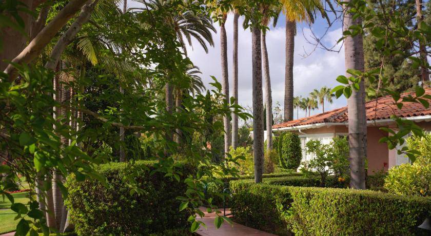Photo of Others in Beverly Hills