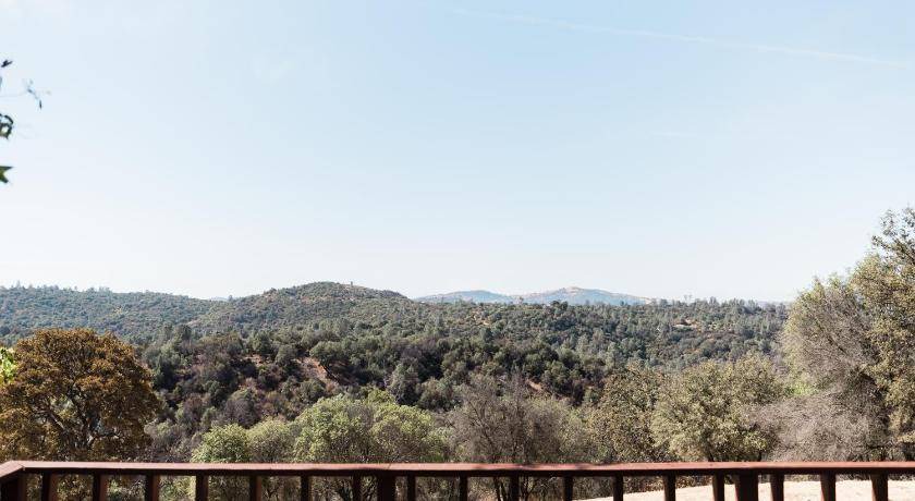Photo of Others in Mariposa