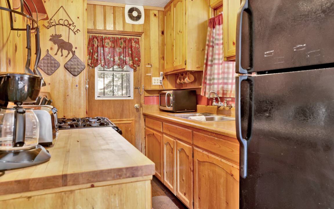 Photo of Kitchen in Big Bear Lake