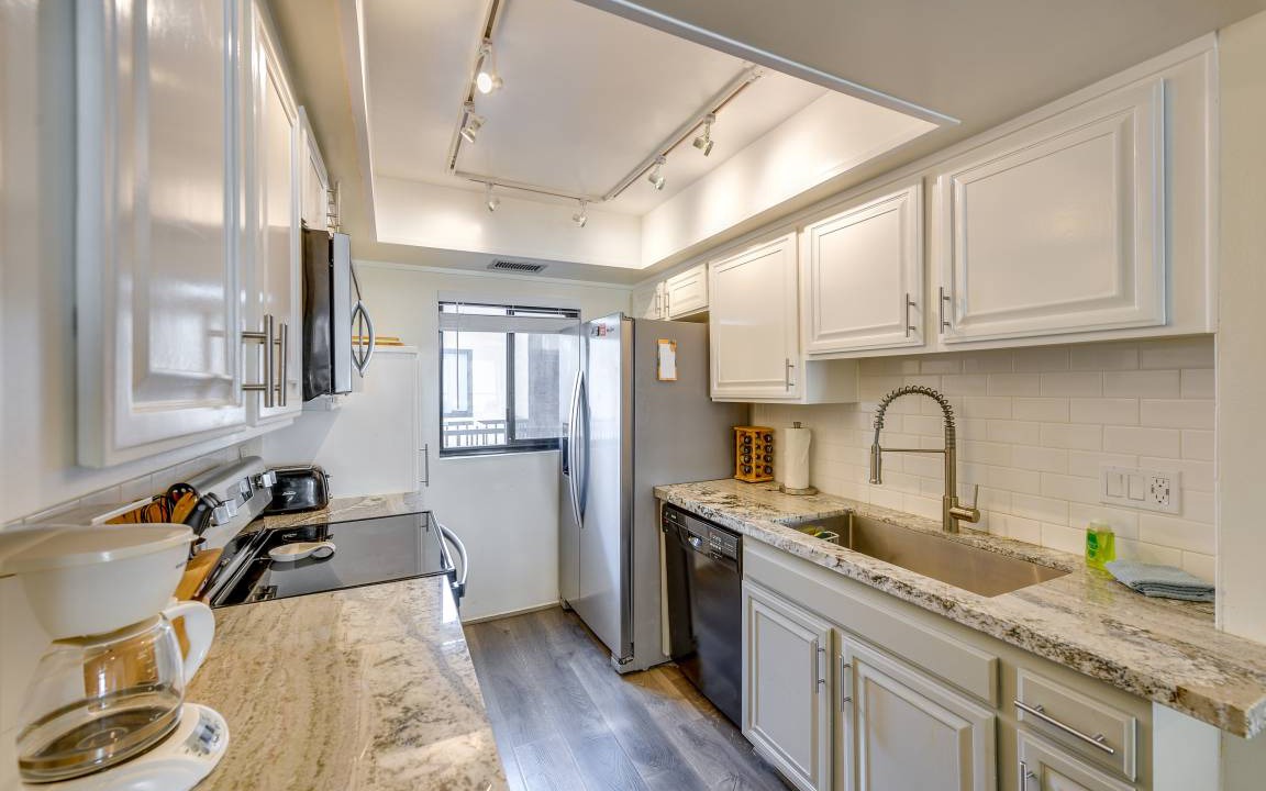 Photo of Kitchen in Sunrise Vista Chino