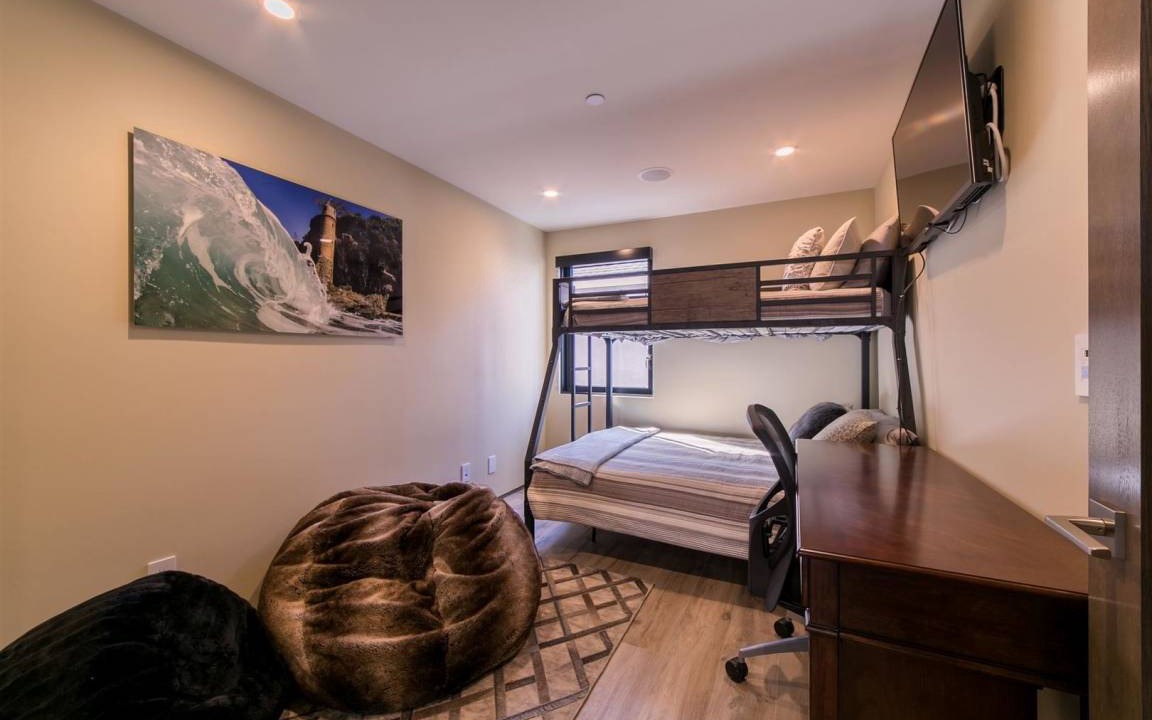 Photo of Bedroom in Balboa Peninsula