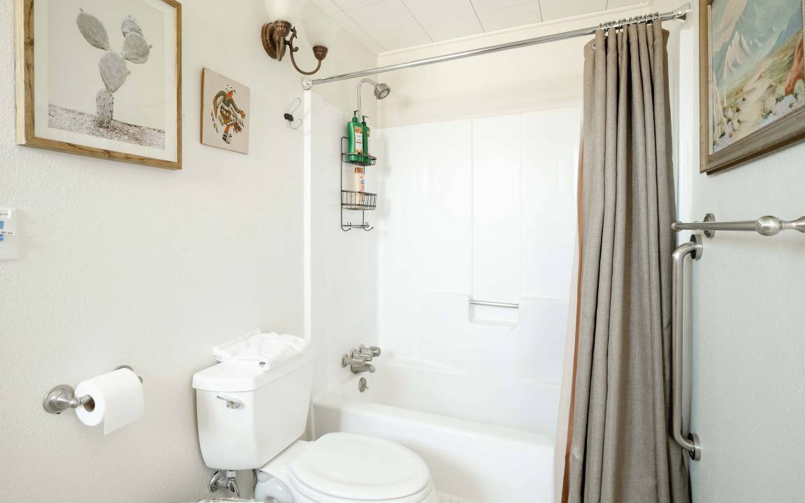 Photo of Bathroom in Wonder Valley