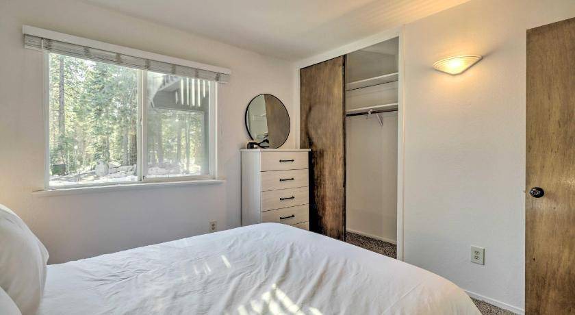Photo of Others in Tahoe Sierra Estates