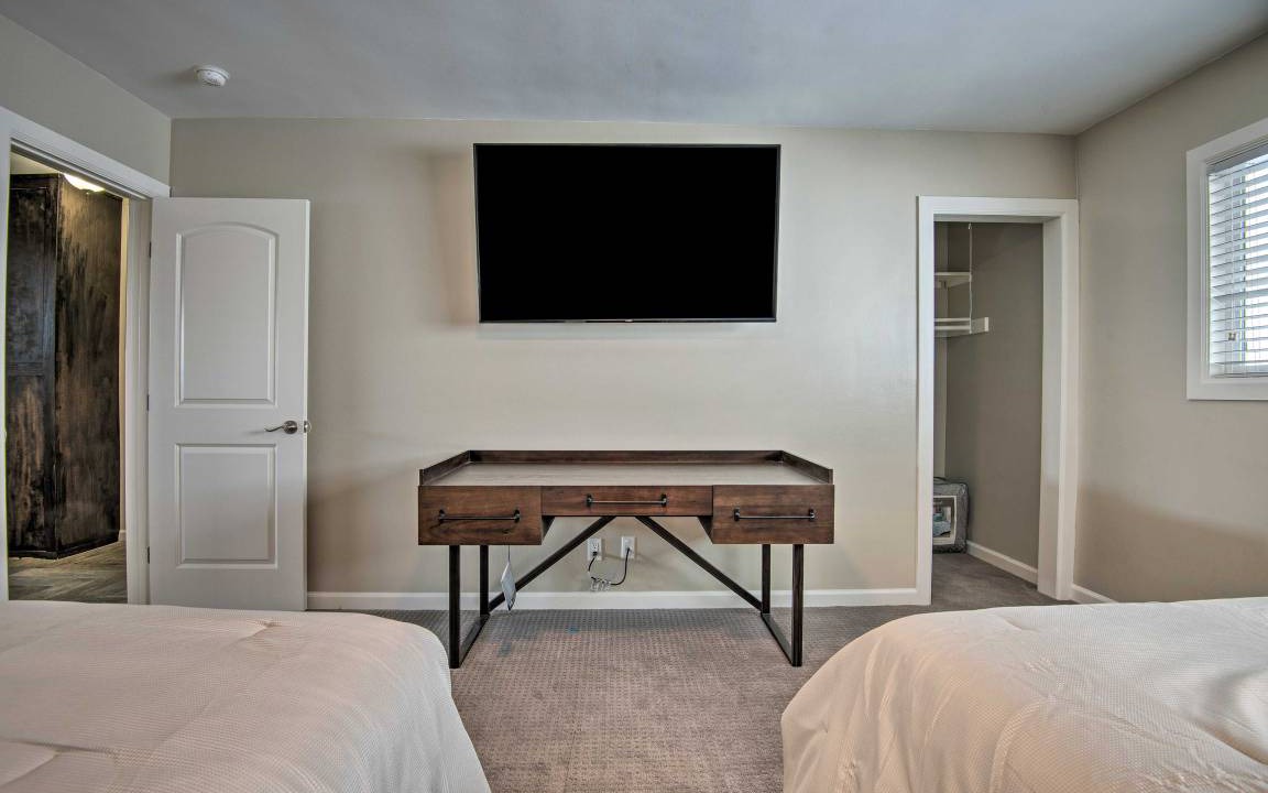 Photo of Bedroom in Hawthorne