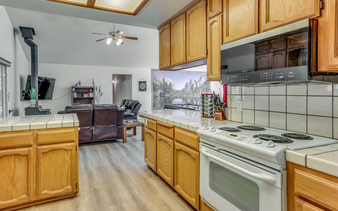 Photo of Kitchen in Mariposa