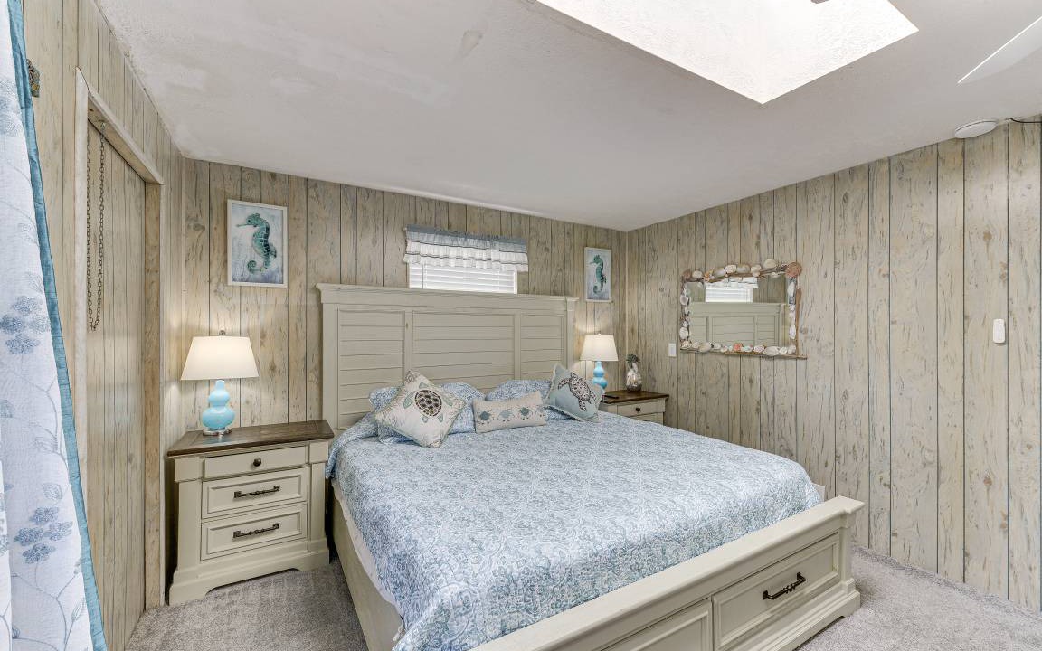 Photo of Bedroom in Eureka