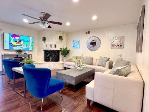 Photo of Livingroom in Southwest Anaheim
