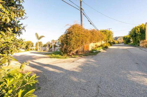 Photo of Others in Central Malibu