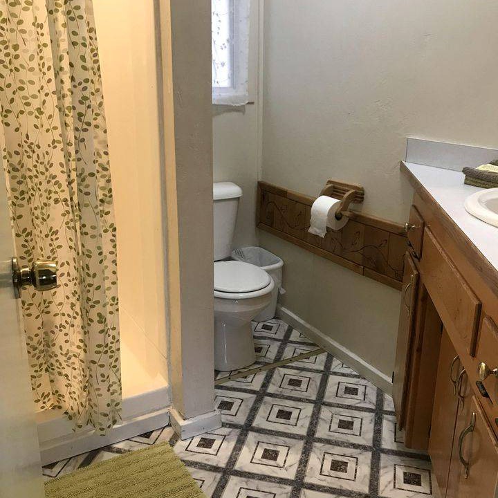 Photo of Bathroom in Kernville