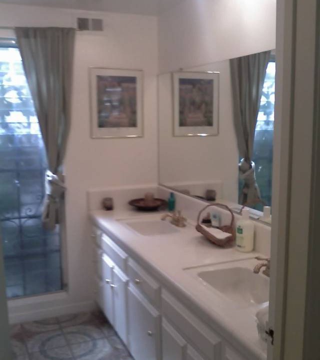 Photo of Bathroom in Lake Balboa