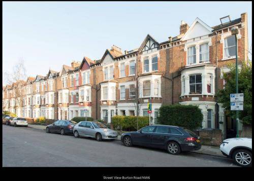 Photo of Others in Kilburn