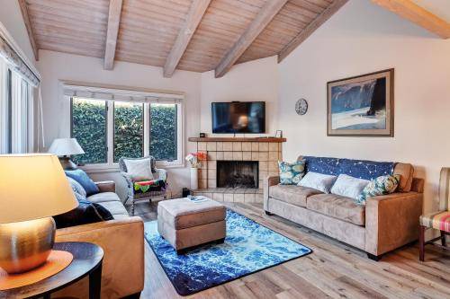 Photo of Livingroom in East Beach