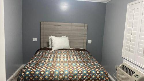Photo of Bedroom in South Gate