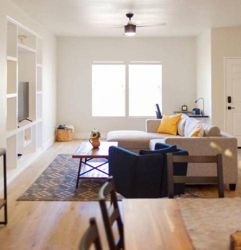 Photo of Livingroom in Exeter