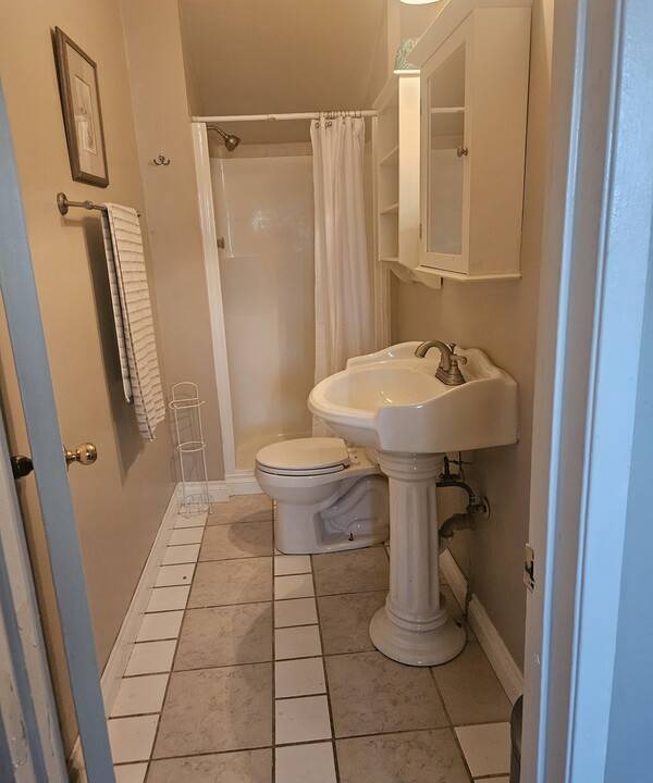 Photo of Bathroom in Central Escondido