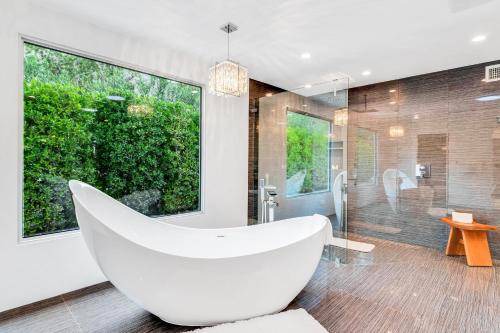 Photo of Bathroom in Historic Tennis Club