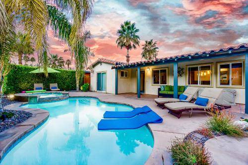 Photo of Outdoor in Warm Sands