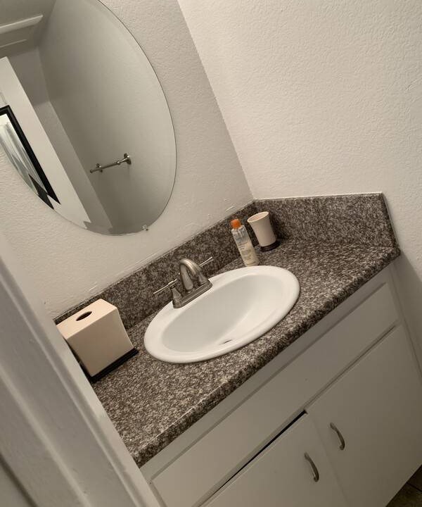 Photo of Bathroom in Lawndale