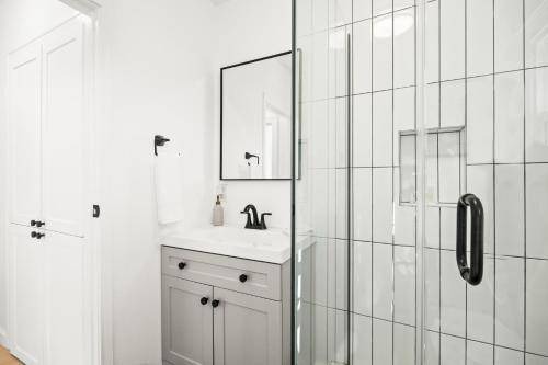 Photo of Bathroom in Ventura