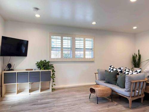 Photo of Livingroom in El Camino Village
