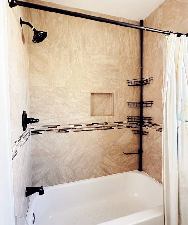 Photo of Bathroom in The Plaza