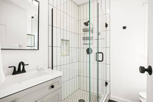 Photo of Bathroom in Ventura