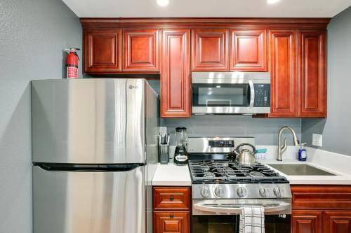 Photo of Kitchen in Los Angeles