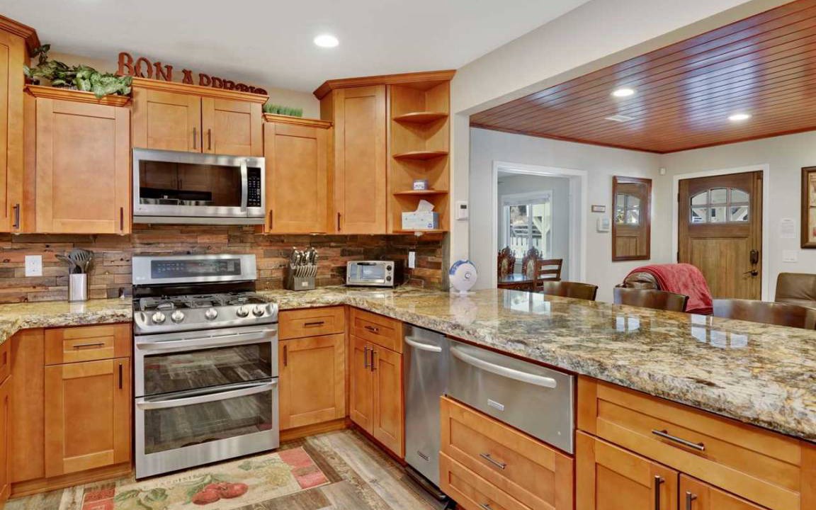 Photo of Kitchen in Big Bear