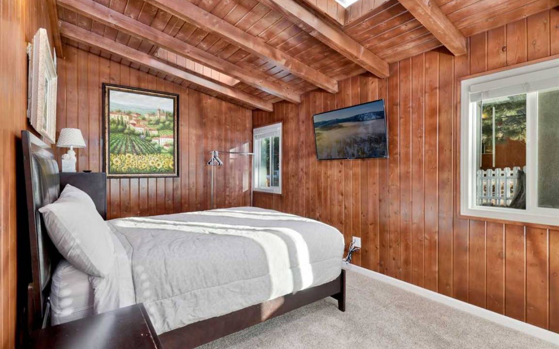 Photo of Bedroom in Big Bear