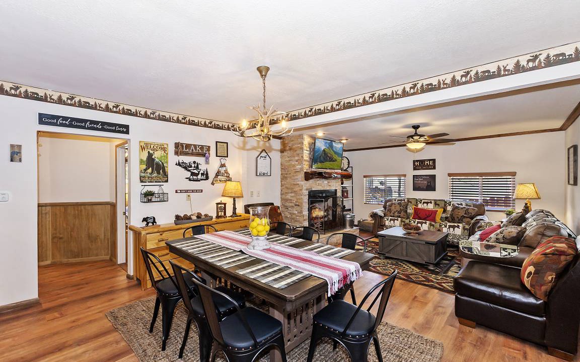 Photo of Livingroom in Boulder Bay