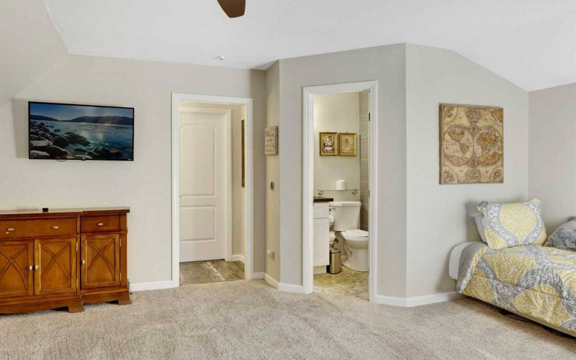 Photo of Bedroom in Big Bear