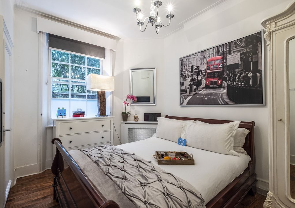 Photo of Bedroom in Abingdon