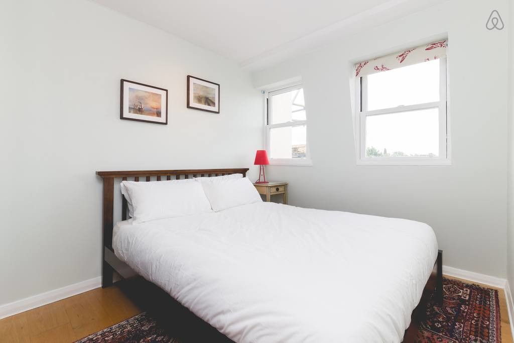 Photo of Bedroom in Canonbury