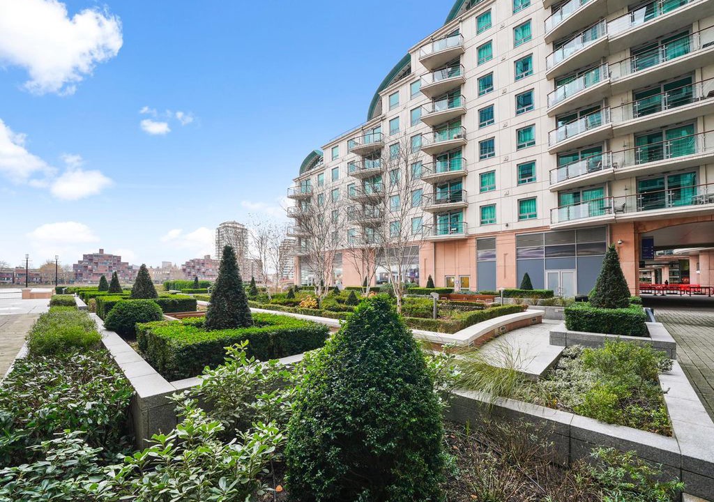 Photo of Buildings in Nine Elms