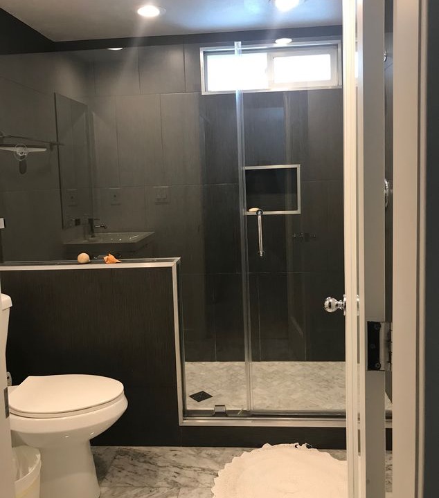 Photo of Bathroom in Hollywood