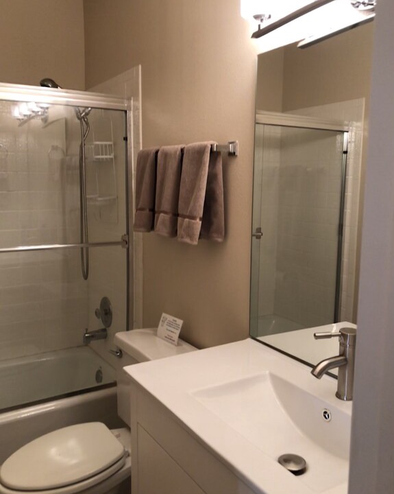 Photo of Bathroom in Park Palms