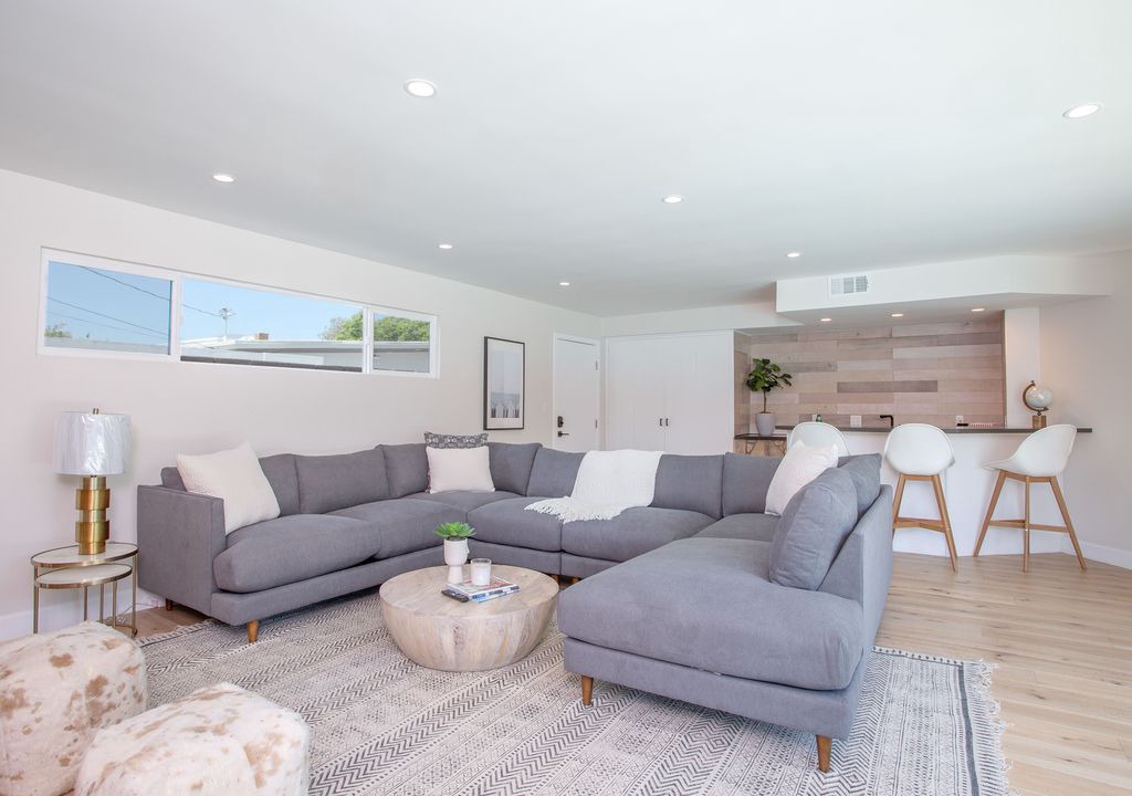 Photo of Livingroom in Bixby Knolls