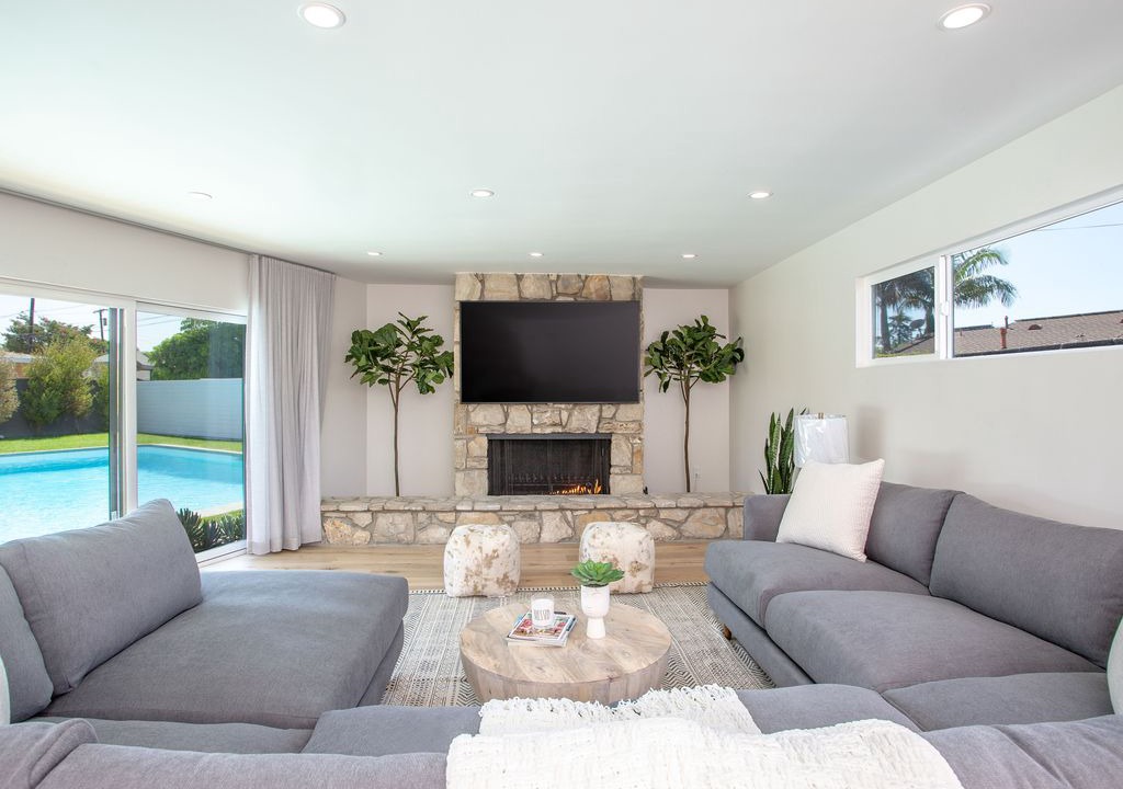 Photo of Livingroom in Bixby Knolls