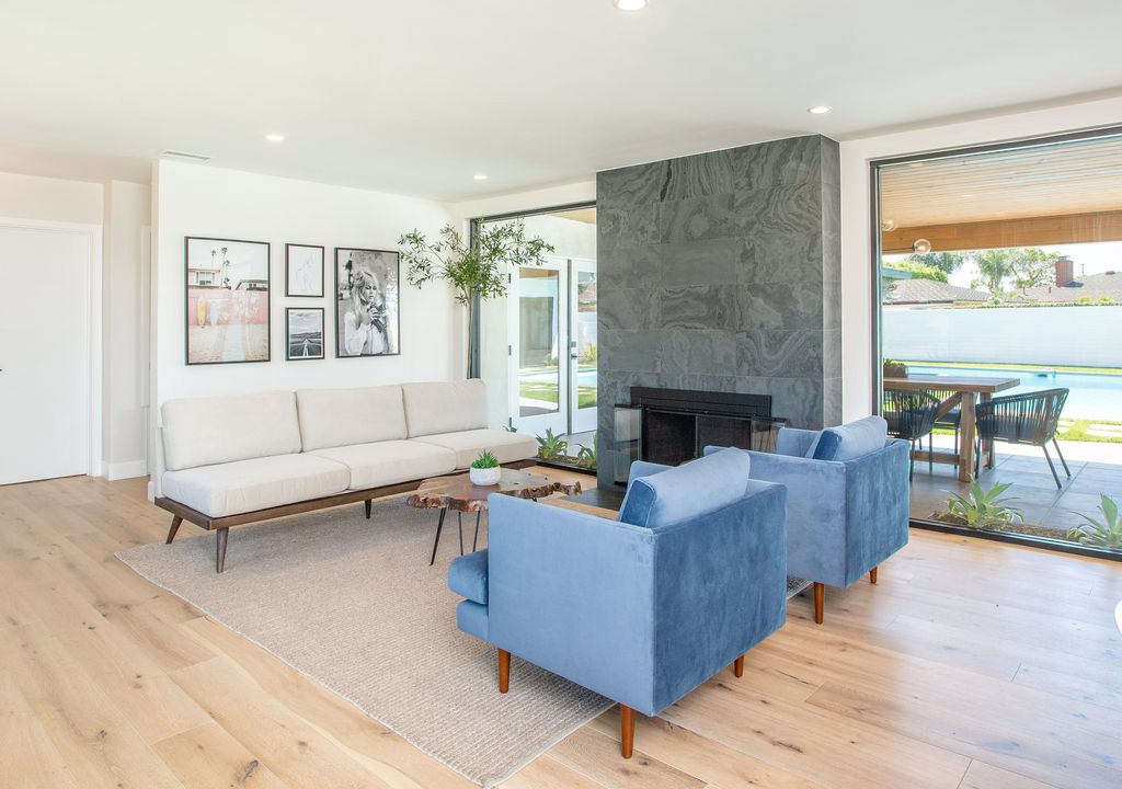 Photo of Livingroom in Bixby Knolls